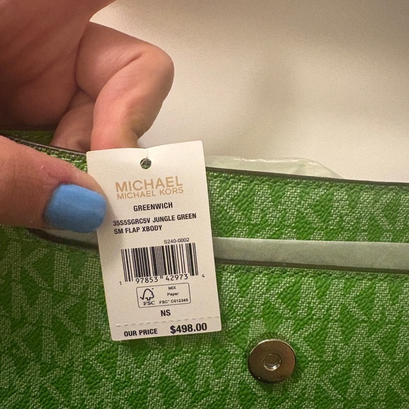 Michael Kors Green and White Crossbody Bag - Picture 3 of 6